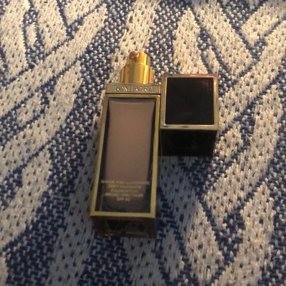 Tom Ford Soft Radiance Foundation